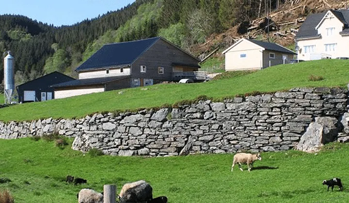 Troppå Gard — fra Tastebuds-arkivet